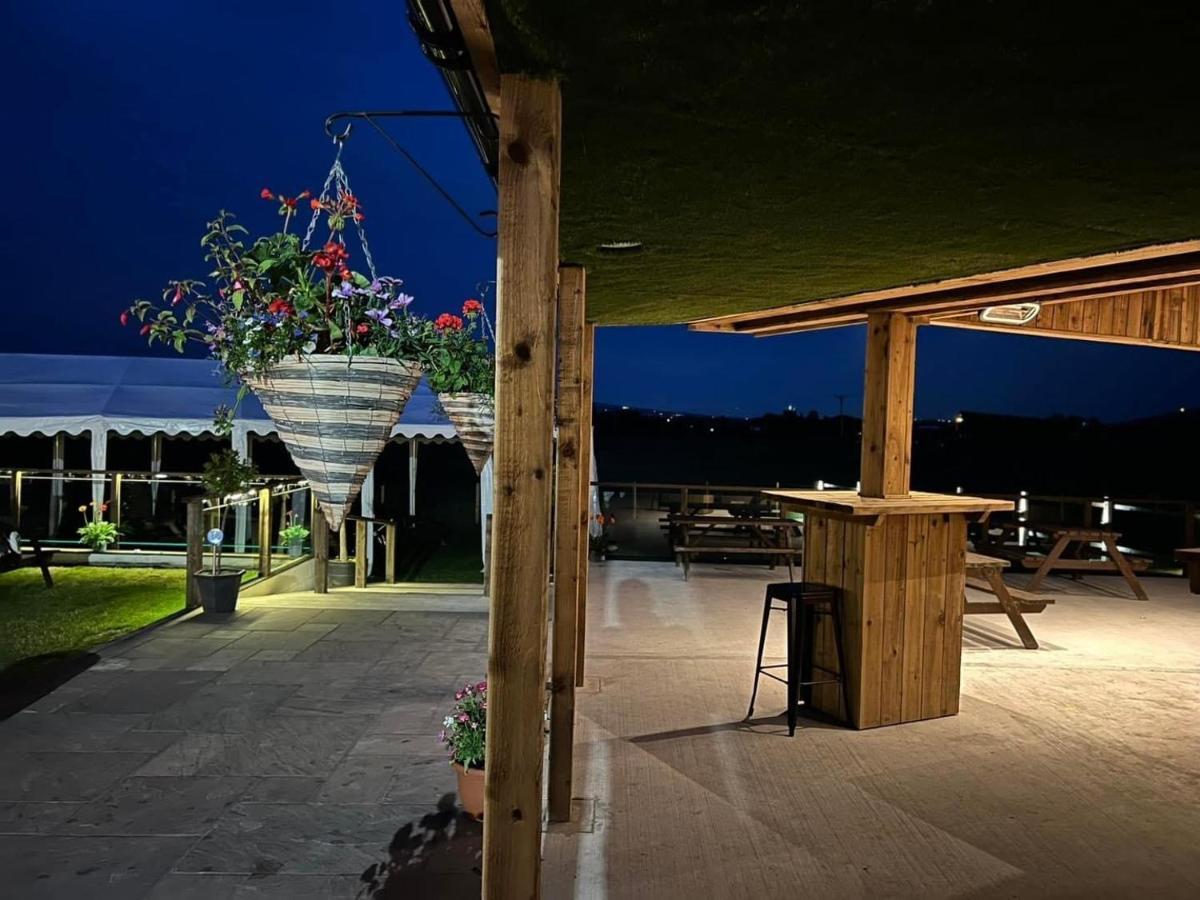 The Hinds Head Hotel Chorley  Ngoại thất bức ảnh